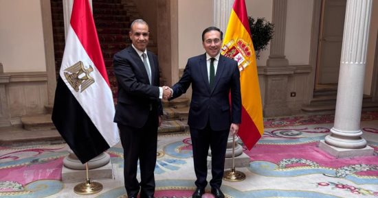 وزيرا خارجية مصر وإسبانيا يعقدان مشاورات سياسية في مدريد