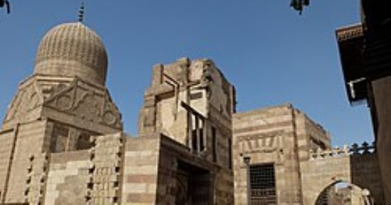 قبة طراباى الشريفى أجمل الشواهد المعمارية بالقاهرة التاريخية