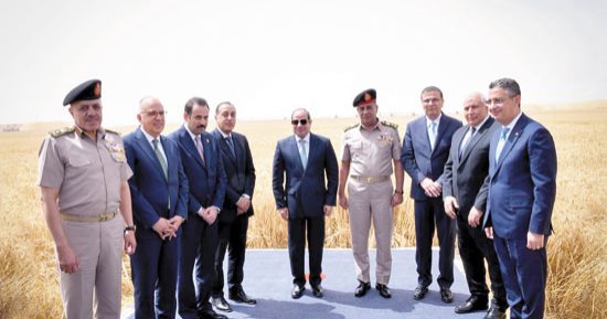 الدلتا الجديدة.. حلم يتحول لواقع.. أكثر من 800 مليار جنيه ومئات الآلاف من فرص العمل.. مساحة لا تقل عن 2 مليون فدان ومنتظر مضاعفتها.. والرئيس السيسى: مشروع كبير للغاية تضافرت فيه الجهود