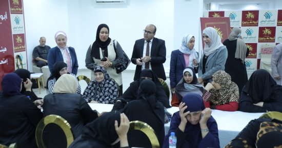 مؤسسة أبو العينين عضو التحالف الوطني تنظم قافلة لمحو الأمية بالجيزة