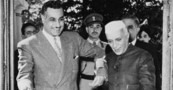 سعيد الشحات يكتب:ذات يوم 20 مايو 1960 .. السلام الجمهورى الجديد «والله زمان يا سلاحى» يعزف لأول مرة رسميا أثناء وداع الزعيم الهندى نهرو وبعد فوزه على 170 مقطوعة موسيقية منافسة 
