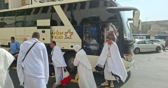  وصول آخر أفواج الحج السياحي البري للموسم الحالي إلى الأراضي السعودية
