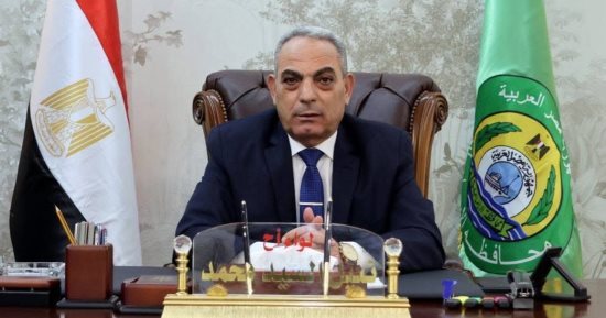 محافظ الإسماعيلية يتابع تنفيذ خطة التأمين الطبى بالشواطئ والحدائق العامة