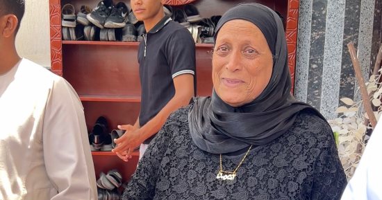 بعد افتتاح مسجد الشهيد أحمد عبد الفتاح بقنا.. والدته: حلم ابني تحقق