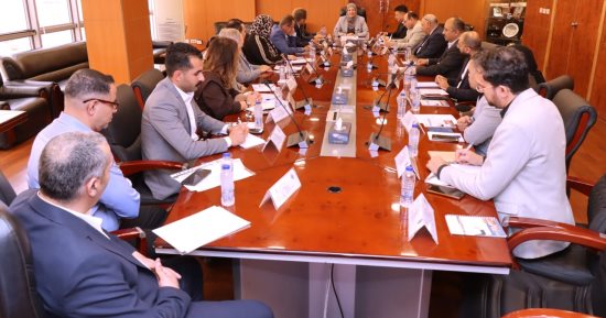 هيئة التنمية الصناعية تبحث سبل تعزيز الاستثمار مع جمعية مستثمرى العاشر 