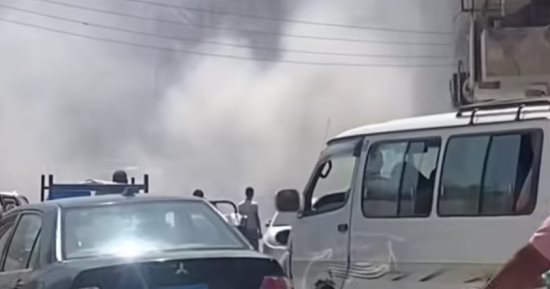 السيطرة على حريق محدود بسيارة بجوار نقابة المحامين في الفيوم دون إصابات
