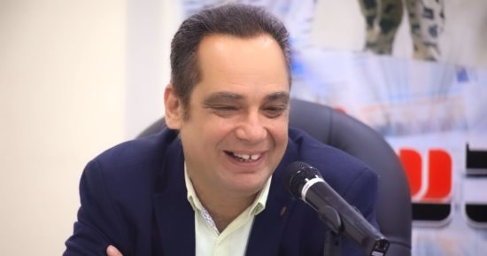 الناقد أحمد حسن عوض يكتب: الشاعر وتحولات اللغة