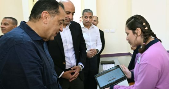 رئيس الوزراء من مجمع مدارس الجمهورية الجديدة ببولاق الدكرور: الدولة حريصة على تطوير التعليم
