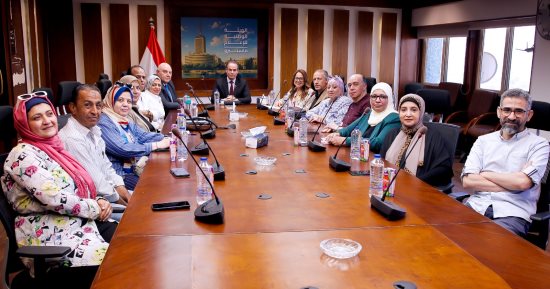 ‏فى عامها السبعين.. رئيس الوطنية للإعلام يلتقى أسرة الإذاعة الثقافية من القاهرة
