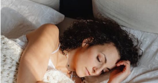 من صلاة العيد للسرير.. 5 أبراج تفضل النوم على الخروجات فى عيد الأضحى