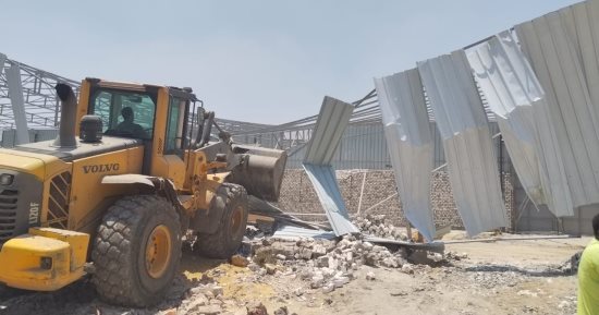 "هتخالف.. هنهد".. حملات مكبرة لإزالة التعديات على الأراضى الزراعية فى أبو النمرس