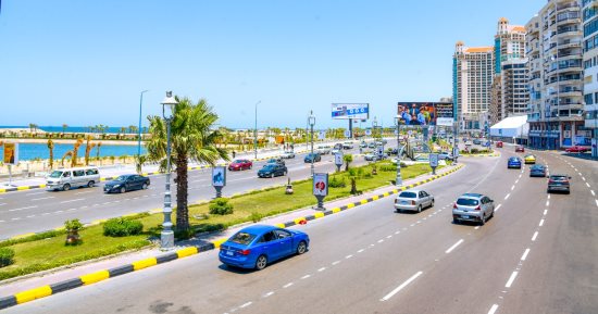 الإسكندرية تتزين لاستقبال الزائرين فى عيد الأضحى المبارك.. صور