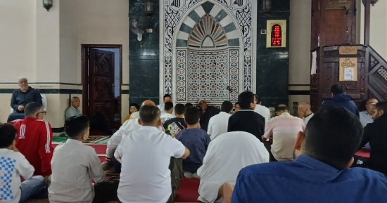 تكبيرات عيد الأضحى تتعالى فى مساجد دمياط وسط فرحة الأهالي والأطفال