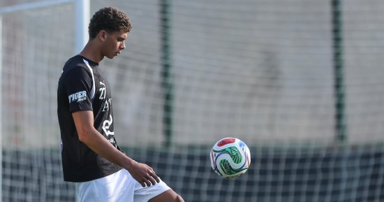 7 مواهب شابة تطرق أبواب المجد بكأس العالم 2026.. حمزة عبد الكريم الأبرز
