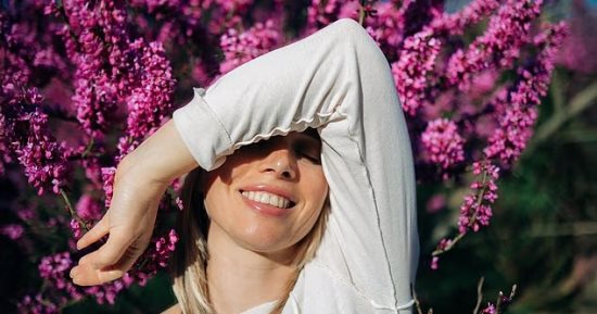 هل تكفى كريمات الترطيب والمكياج التي تحتوي على SPF للحماية من الشمس؟
