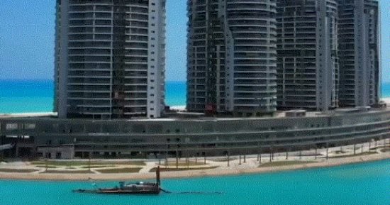 من منطقة مهددة بالألغام إلى مقصد سياحى عالمى.. العلمين الجديدة تعيد رسم خريطة التنمية.. نواب: تؤسس لمركز اقتصادى وسياحى كعنوان للجمهورية الجديدة.. ويؤكدون: تعكس قدرة مصر على صناعة مدن جاذبة للاستثمار والسكان