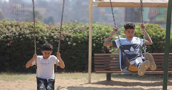 العيد فرحة فى حديقة الأزهر.. ملاهى وبلالين ترسم البهجة على وجوه الأطفال
