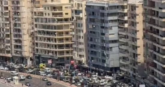 إنقاذ شاب حاول إلقاء نفسه من نافذة عقار بمدينة 6 أكتوبر 