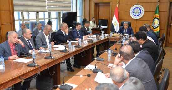 محافظ الدقهلية يترأس اجتماع مجلس إدارة المنطقة الصناعية بجمصة