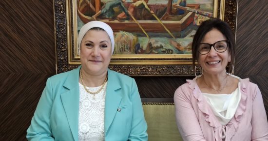 رئيسة المجلس القومى للطفولة ووزيرة الثقافة تبحثان سبل التعاون المشترك