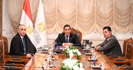 سامح الدهان يعود لتمثيل الفروسية المصرية بعد لقاء وزير الشباب والرياضة