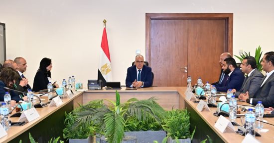 مصر تطلق آلية بـ 100 مليون دولار لتمويل مشروعات بدول حوض النيل الجنوبى