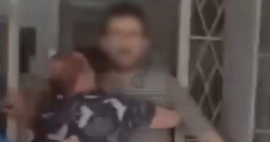 كشف ملابسات اتهام سيدة لشخص لتعديه عليها بالسب