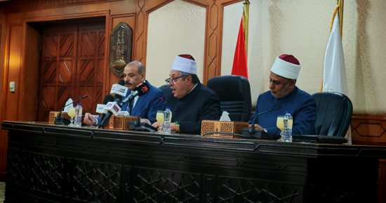 وكيل الأزهر يكشف لجوء بعض الأهالى لتسهيل الغش لأبنائهم من الشرفات