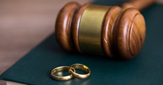 دار الإفتاء توضح حكم تشهير كلٍّ من الزوجين بالآخر بعد الطلاق