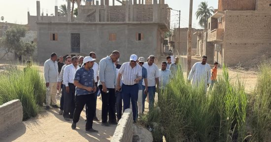إحالة رؤساء قريتى الكلالسة وخزام فى قنا للتحقيق.. تفاصيل