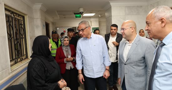 محافظ الجيزة يتفقد مستشفى شبرامنت المركزى بأبو النمرس للوقوف على مستوى الخدمات