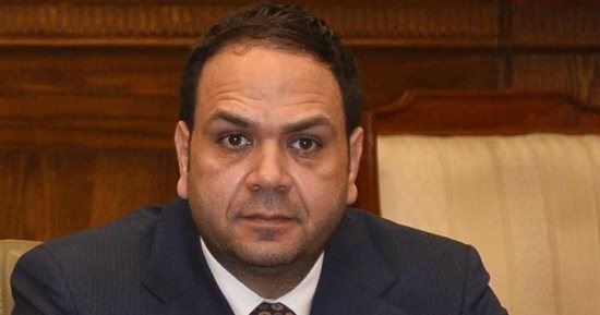 صناعة الشيوخ: مصر تمتلك كل مقومات تحويلها لمركز إقليمى لصناعة وتصدير الدواء