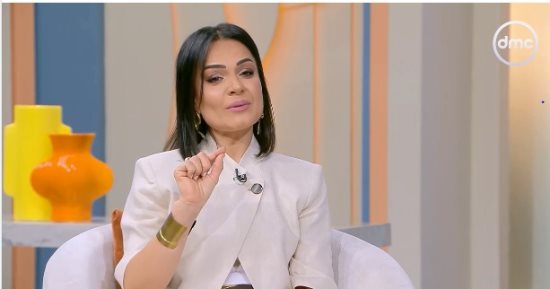 خبيرة مظهر لـ ست ستات: الكتان موضة العام والباراشوت بانتس يناسب الجميع