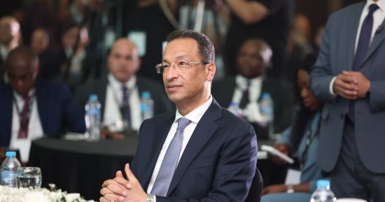 وزير الاتصالات: مصر تتبنى رؤية شاملة لبناء فضاء رقمي آمن