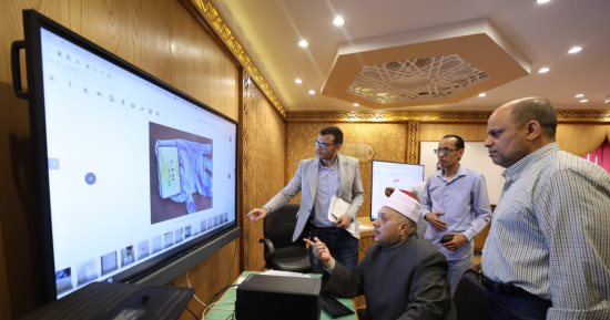 غرفة عمليات قطاع المعاهد الأزهرية: انتظام امتحان النحو للقسم الأدبى