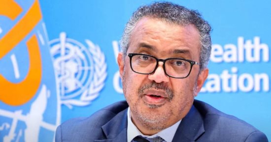خبير بالصحة العالمية: إيبولا لا ينقل العدوى إلا بعد ظهور الأعراض