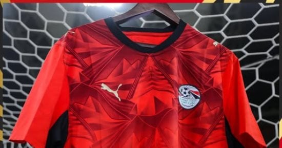 منتخب مصر: لم نتفاجأ بتعديلات فيفا على القميص.. والشركة المُصنعة نفذتها
