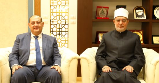 مفتي الجمهورية يستقبل مساعد وزير الخارجية للعلاقات الثقافية