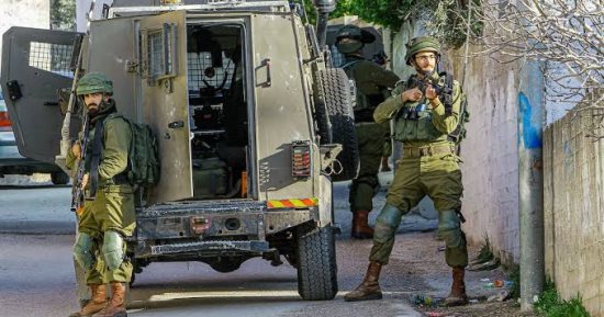 إصابة 3 فلسطينيين في اعتداء لمستوطنين إسرائيليين شرق سلفيت