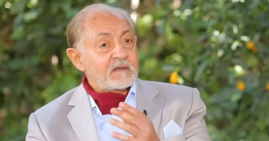 عبد الرحيم كمال عن عبد العزيز مخيون: ودود وطيب القلب وصاحب رؤية طازجة