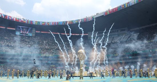أزتيكا أول ملعب يستضيف 3 نسخ من كأس العالم