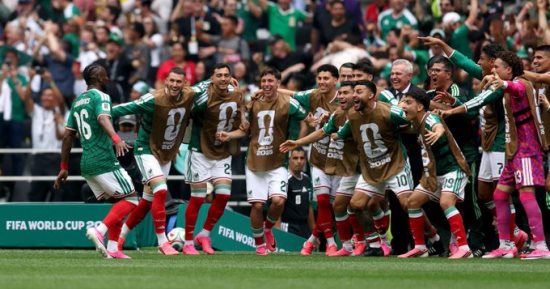 هدف جوليان كينيونيس ثالث أسرع أهداف مباريات افتتاح كأس العالم.. فيديو