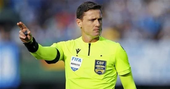 8 جنسيات.. البرازيلي أباتى ثامن حكم يدير لقاءات مصر فى كأس العالم