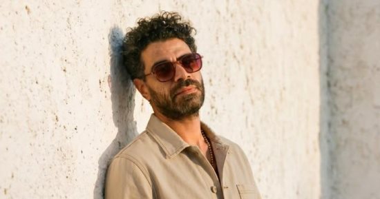 محمد وزيرى يطلق «هيلا بيلا» بداية لمشروع موسيقى عربى جديد