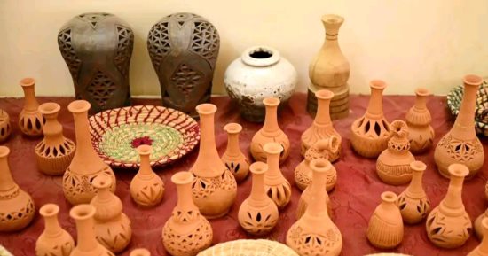 الخزف والفخار.. حكاية أقدم حرفة تتوارثها أجيال الوادي الجديد