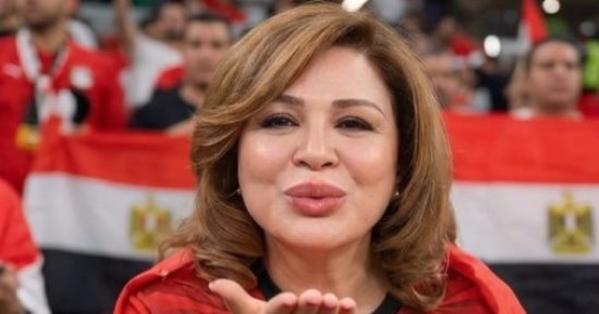 إلهام شاهين تدعم منتخب مصر: يا رب يوفقنا ويفرح قلوب كل المصريين