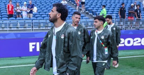 ملعب مواجهة المنتخب وبلجيكا يحمس الجماهير بأغنية "يا حبيبتى يا مصر".. فيديو