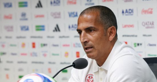 صحيفة الرياضية: الاتحاد السعودي يدرس إقالة دونيس بعد وداع كأس العالم 2026