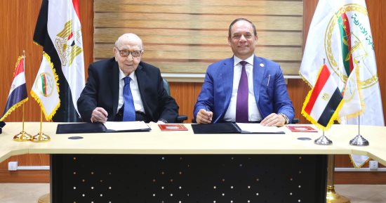 النيابة الإدارية وجامعة الدول العربية توقعان مذكرة تفاهم لتعزيز التعاون في نشر الثقافة القانونية ومكافحة الفساد