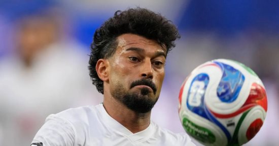 أزمة جديدة للمنتخب الإيراني أثناء التوجه إلى سياتل الأمريكية قبل مواجهة مصر